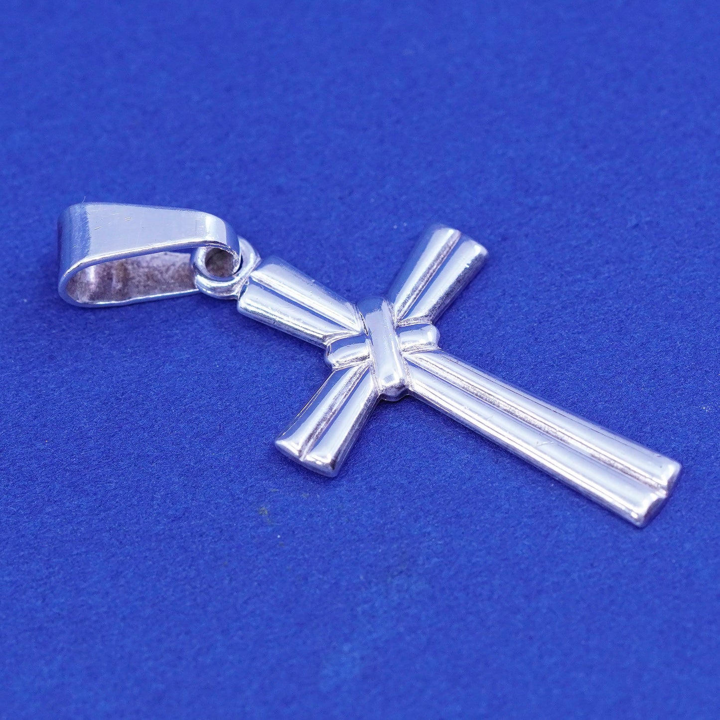 Vintage Sterling silver handmade pendant, 925 cross