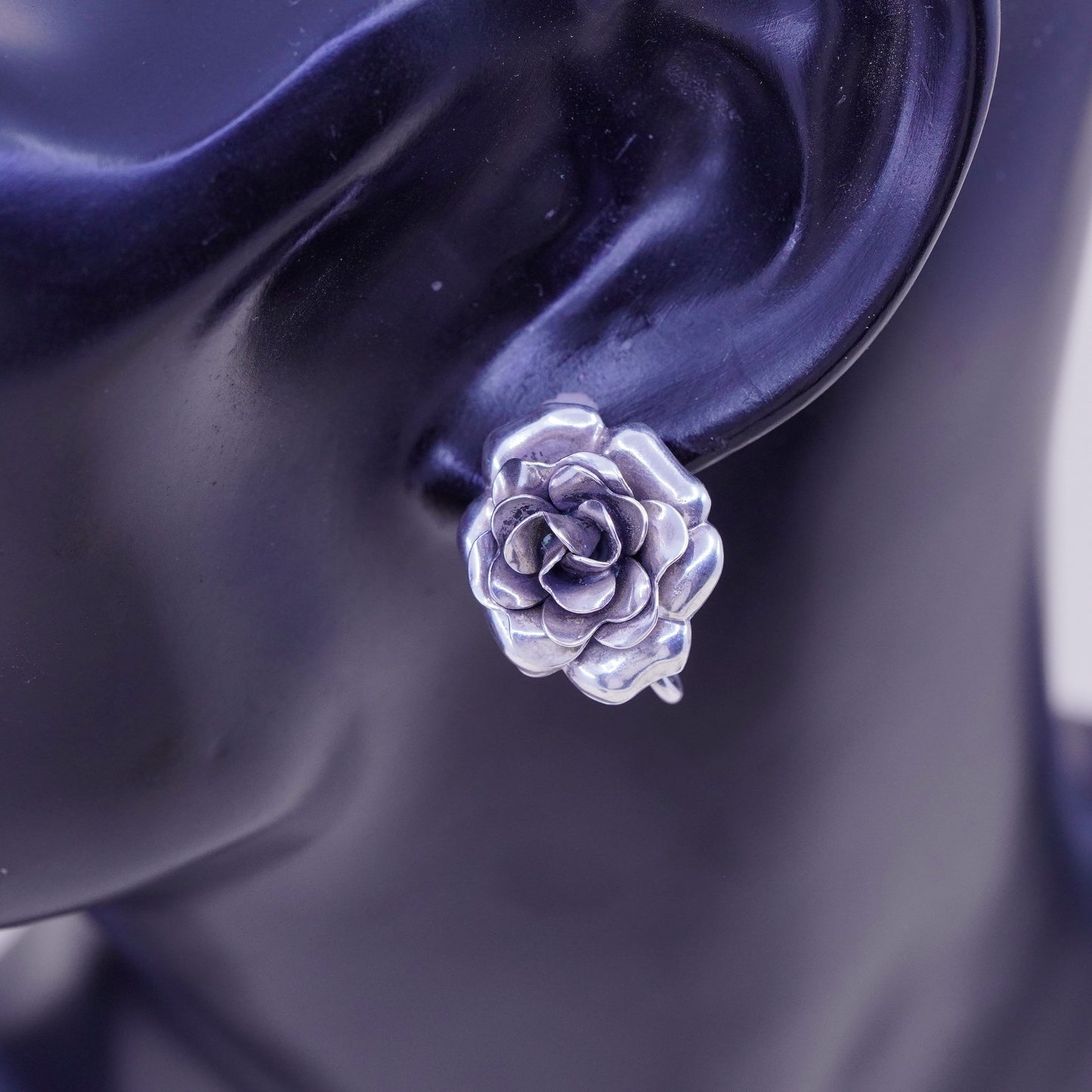Vintage danecraft Sterling silver earrings, 925 screw back flower rose earrings