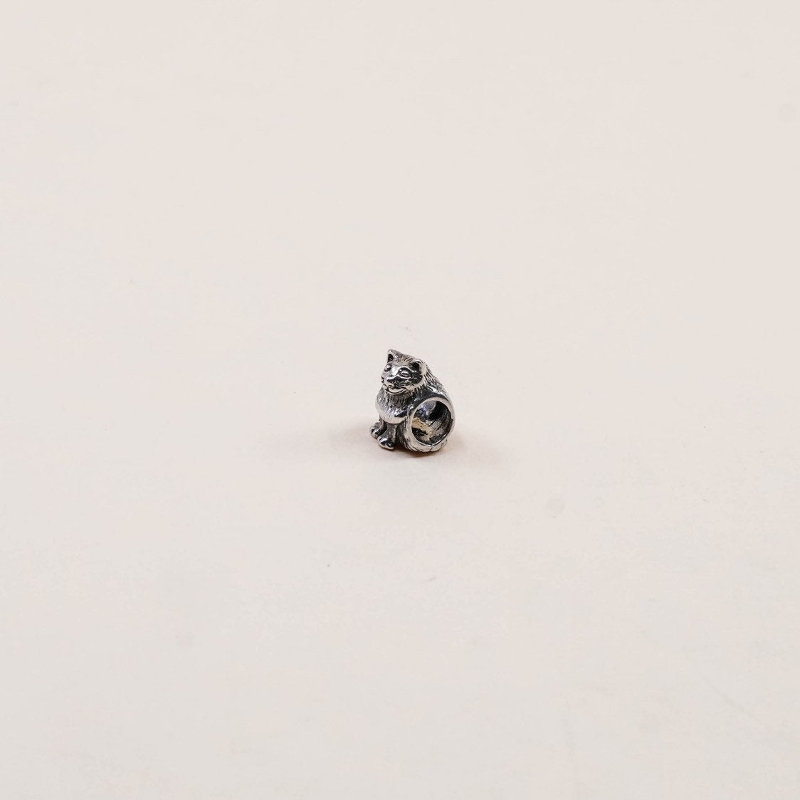 VTG sterling silver handmade pendant, 925 lonely hugging cat bead charm